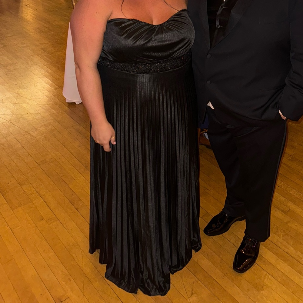 City Chic Black Strapless Gown